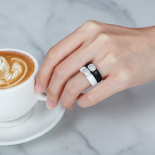 Load image into Gallery viewer, Egnaro Silicone Wedding Bands for Women, Inner Arc Ergonomic Breathable Design Womens Silicone Wedding Ring with Metal Plate, 4mm Width Rubber Wedding Bands Women with Metal Plate, No-Toxic,Skin Safe