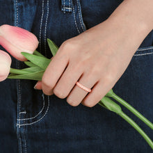 Load image into Gallery viewer, Egnaro Silicone Wedding Ring for Women,Seamless Thin and Stackble Braided Rubber Wedding Bands Rubber Rings for Women