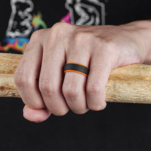 Load image into Gallery viewer, Egnaro Silicone Rings for Men 1/4/6 Multipack of Breathable Mens Silicone Rubber Wedding Rings Bands - Step Edge