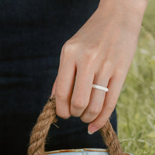 Load image into Gallery viewer, Egnaro Silicone Wedding Ring for Women,Seamless Thin and Stackble Braided Rubber Wedding Bands Rubber Rings for Women