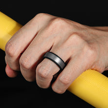 Load image into Gallery viewer, Egnaro Silicone Rings for Men 1/4/6 Multipack of Breathable Mens Silicone Rubber Wedding Rings Bands - Step Edge