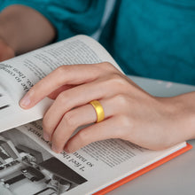 Load image into Gallery viewer, Egnaro Inner Arc Ergonomic Breathable Design, Silicone Rings for Women with Half Sizes, Women's Silicone Wedding Band, 6mm Wide - 2mm Thick