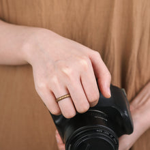 Load image into Gallery viewer, Egnaro Silicone Wedding Ring for Women,Seamless Thin and Stackble Braided Rubber Wedding Bands Rubber Rings for Women